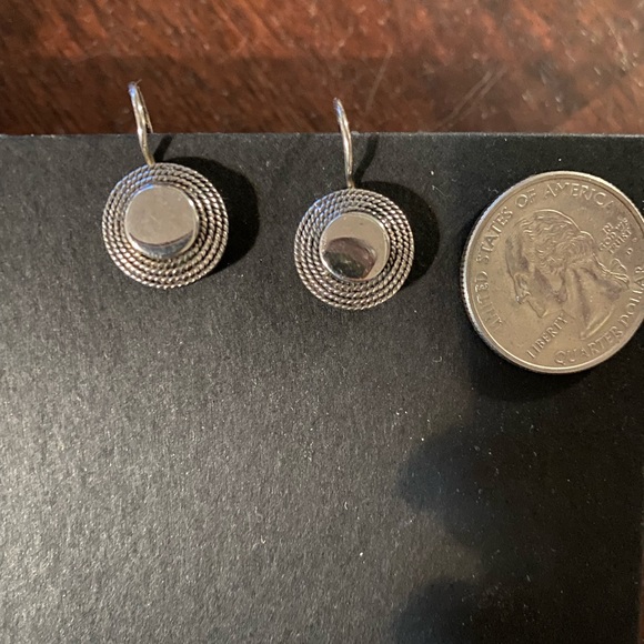 Sterling silver dangle earrings - Picture 2 of 2